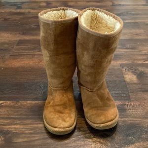 Brown Tan Tall Uggs